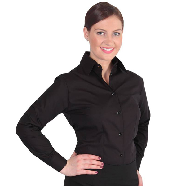Zu sehen ist die leicht taillierte langarm Bluse aus 100% Baumwolle in schwarz.